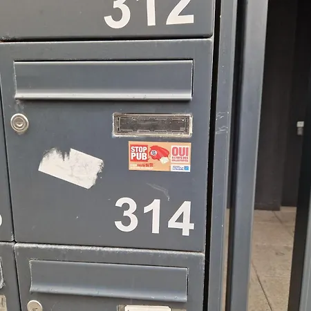 Ambre Appart-wifi-terrasse-parking-terrasse-2 Couchages * 라로셸