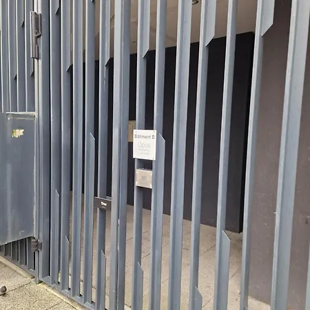 Ambre Appart-wifi-terrasse-parking-terrasse-2 Couchages